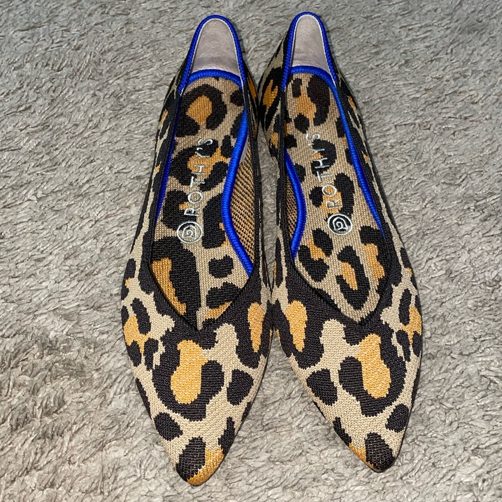 Rothy's The Point Big Cat Leopard Print
Ballet Flats